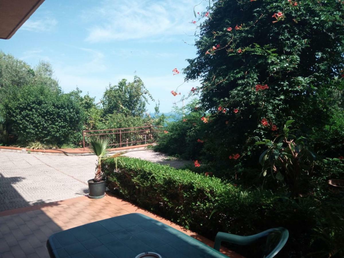 Stanza In Villa Con Giardino Vista Mare Чефалу Екстер'єр фото